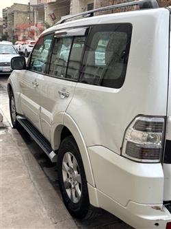 ميتسوبيشي باجيرو